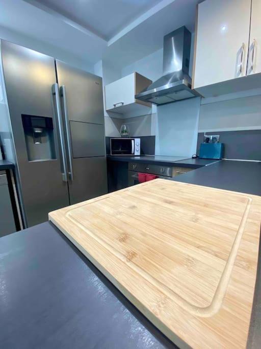 Appartement Proche Centre Ville Avec Parking Gratuit Annecy Exterior photo